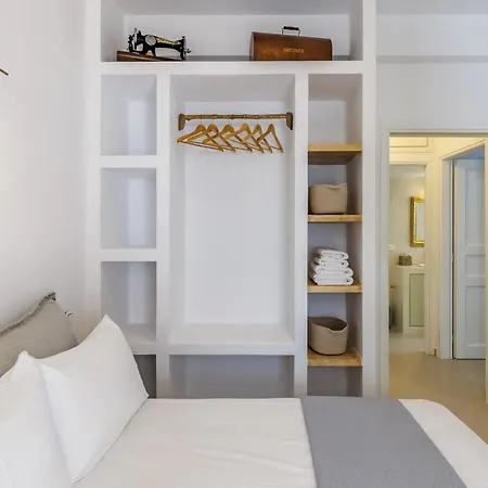 Manu's House - Refined Design, Effortless Space *