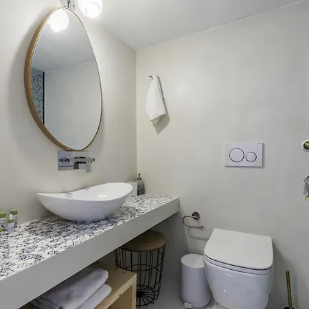 Manu's House - Refined Design, Effortless Space Lägenhet Skopelos stad